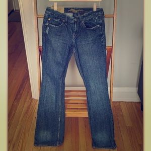 House of Dereon size 31 Jeans